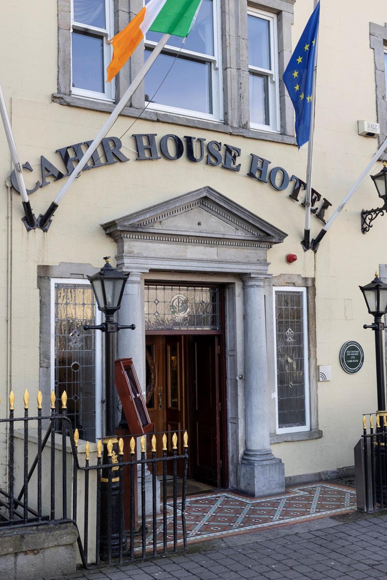 Cahir House Hotel Екстериор снимка