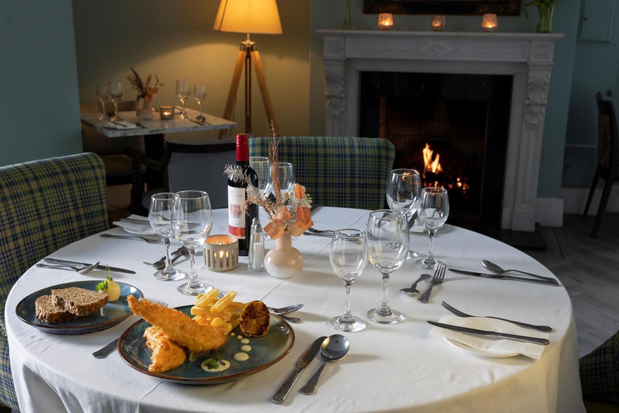 Cahir House Hotel Екстериор снимка